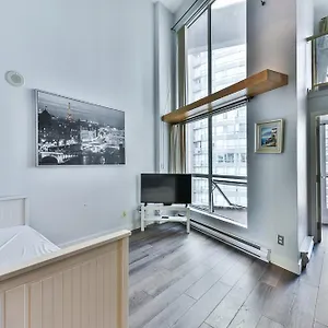 funky-modern-loft-in-the-heart-of-downtown-1-best-location.vancouver-hotels-bc.net/